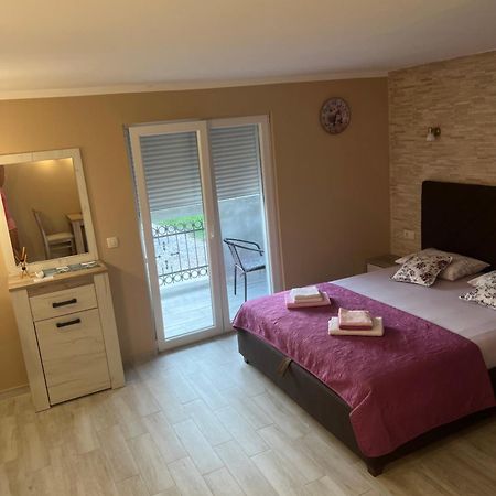 Studio Elena Tivat Dış mekan fotoğraf