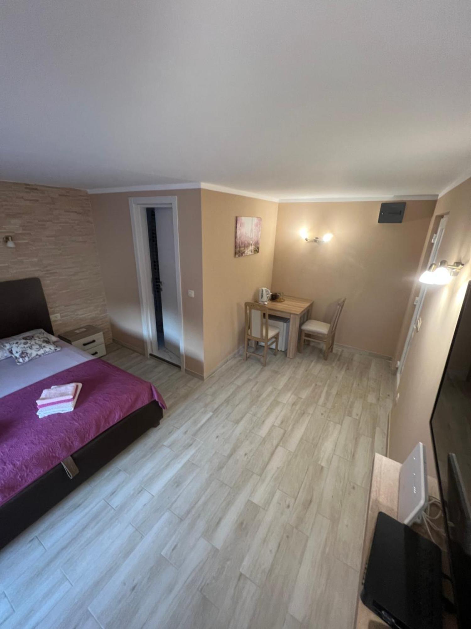 Studio Elena Tivat Dış mekan fotoğraf