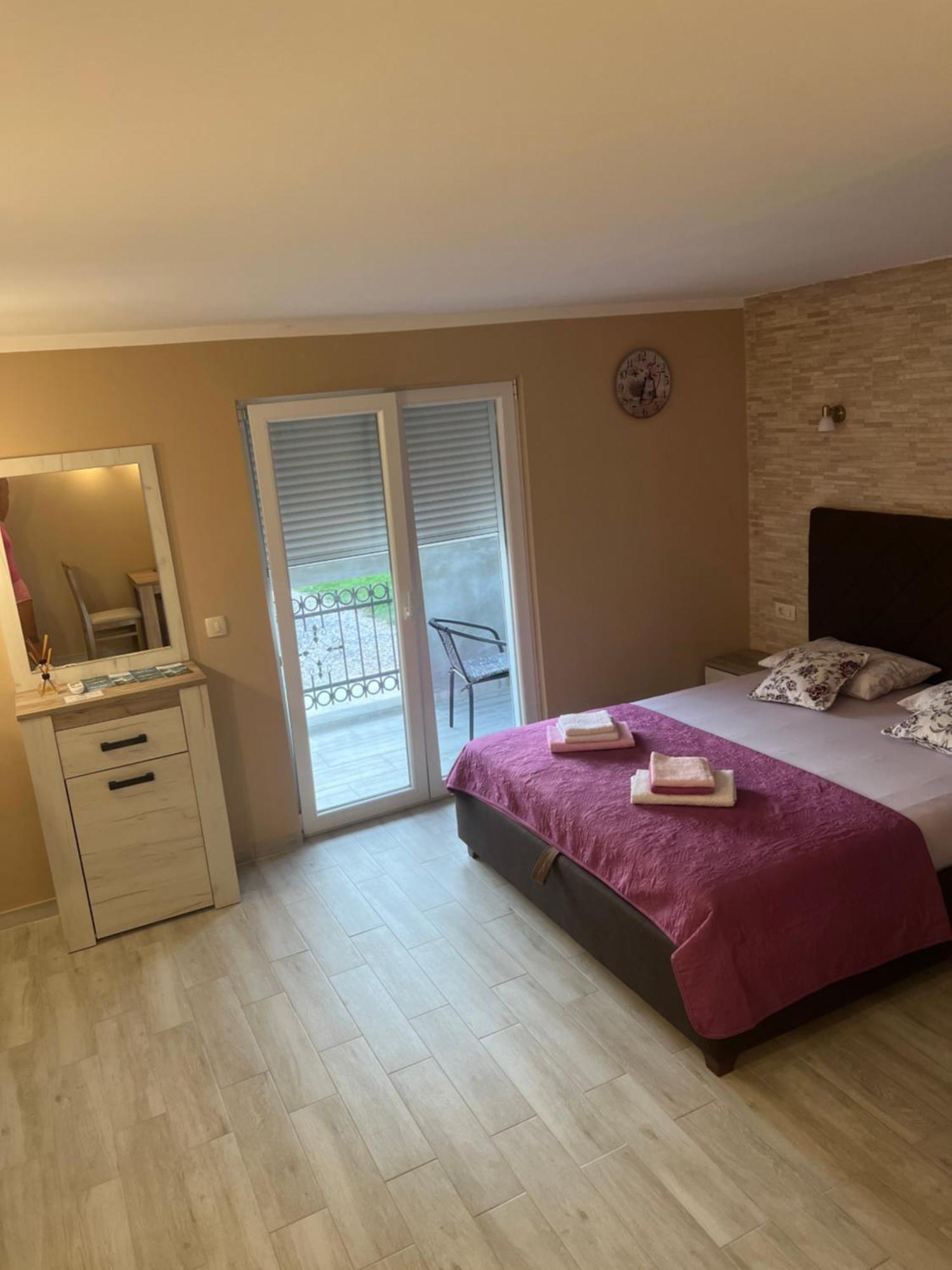 Studio Elena Tivat Dış mekan fotoğraf